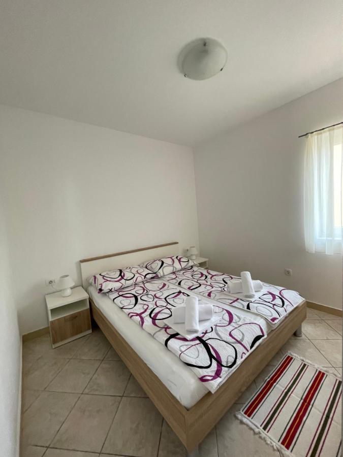 Appartement Accordi Lontani à Nerezine Extérieur photo